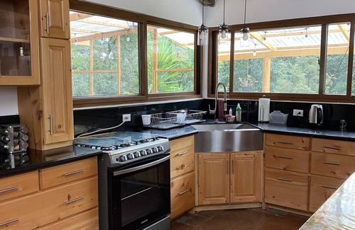 Jaibalito House | Comfortable Cottage for Groups on 2 acre Homestead