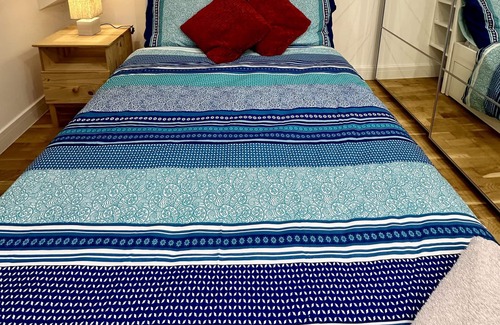 Hillingdon Apartment | Comfortable cozy apartment near Heathrow airport