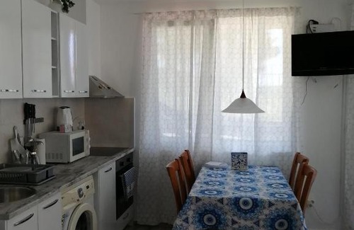 Lozenets Apartment | Comfortable, cozy three-room family apartment with a sea view