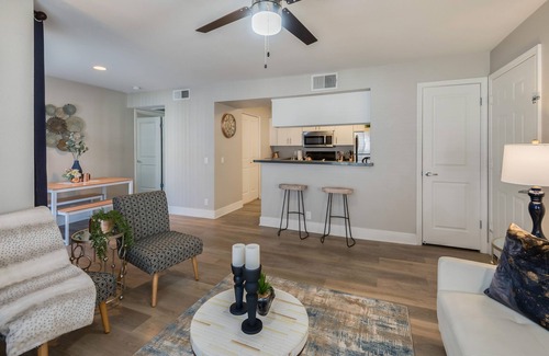 Roseville Apartment | Comfortable Extended Stay Retreat in Roseville