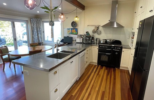 Havelock North House | Comfortable family home with rural outlook near village