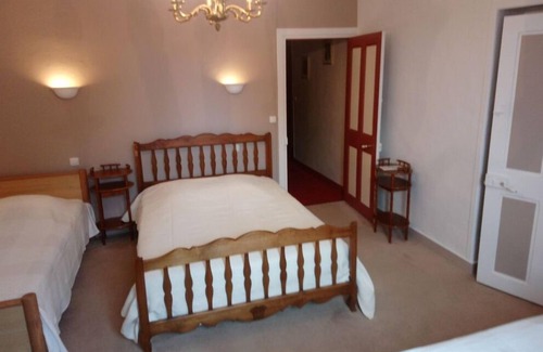 Fresney-le-Vieux Bed & Breakfast | Comfortable gite for 8 people