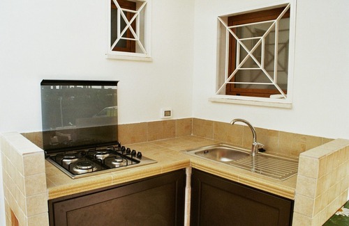 Villanova Apartment | Comfortable Ground-Floor Apartment right on the coast with extra comforts