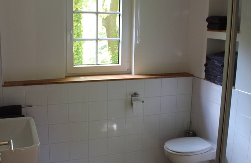 Moehnesee House | Comfortable holiday home with charm, located directly between lake and forest