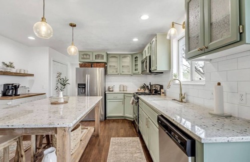 North Ogden House | Comfortable home, cozy beds, and great amenities