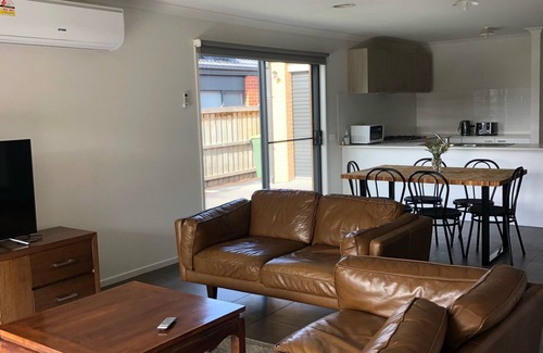 Donnybrook House | Comfortable home in Donnybrook, close to the train station