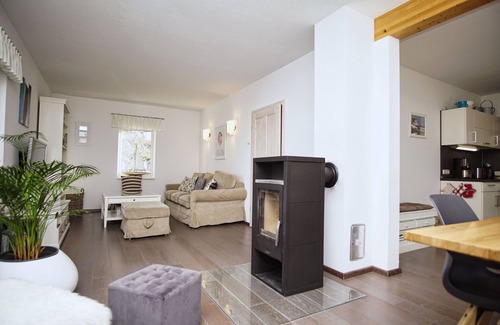 Wiek House | Comfortable house with fireplace, sauna, garden, terrace - Holiday home Sternschnuppe