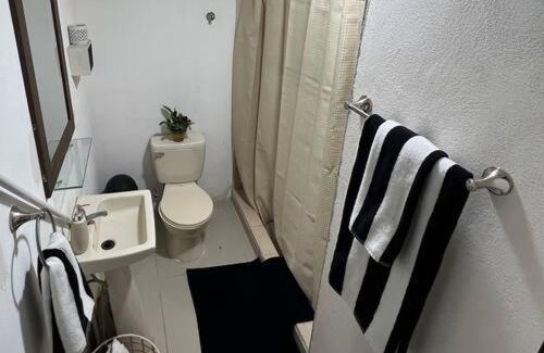 Santa Ana Apartment | Comfortable house 1 private room, kitchen, Wi-Fi