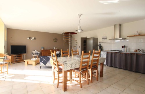 Beslon Cottage | Comfortable house in Normandy, pets allowed