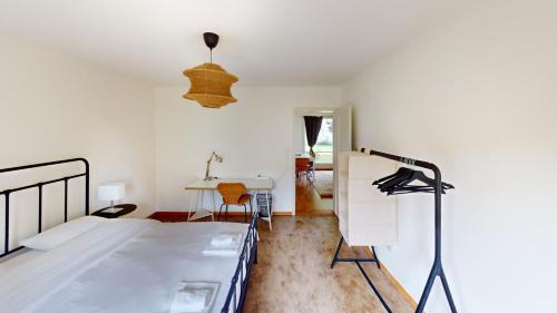 Seebach Apartment | Comfortable Living in a 3-Bedroom Space