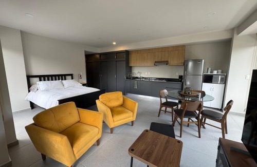 Leon Apartment | Comfortable loft near Poliforum