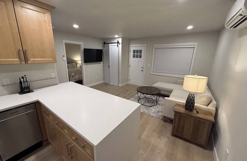 Stratford House | Comfortable Midterm Stay – All Utilities Included