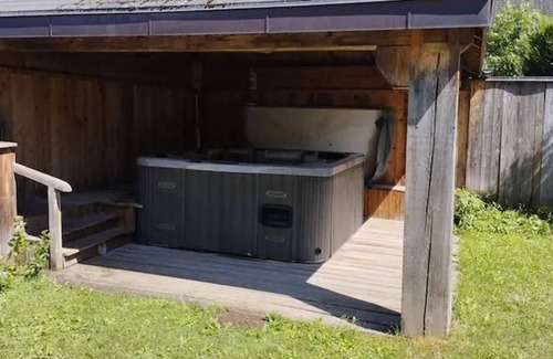 Doussard Villa | Comfortable villa near lake, swimming pool and jacuzzi