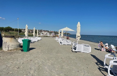 Silivri Villa | Comfortable villa with pool and garden /50 mt from the beach