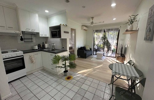 Alexandra Hills House | Comfy 1 BDR Granny Flat w/Parking Alexandra Hills