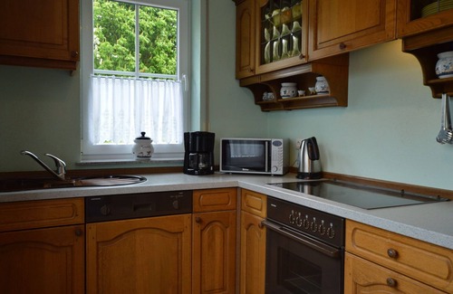 Gransdorf Apartment | Comfy Apartment in Gransdorf with Garden