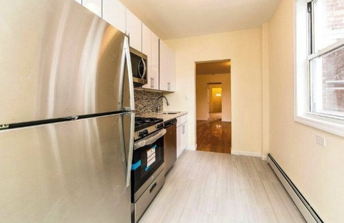 East Flatbush House | Comfy Bedroom in Gorgeous NEW 2 Floor House!