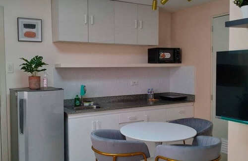 Las Pinas Condo | Comfy flexi 1 or 2 BR condo with wifi access. Parking is subject to availability