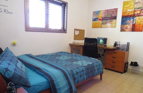 Herzliya Apartment | Comfy Living in Central Herzliya