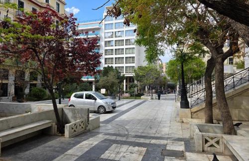 Omonia Apartment | Comfy penthouse in the center of Athens