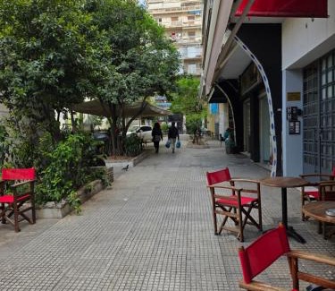 Omonia Apartment | Comfy penthouse in the center of Athens