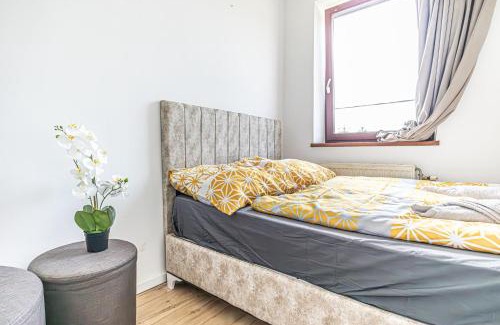 Meidling Hostel | Comfy Rooms in Shared villa with Terrace and Garden