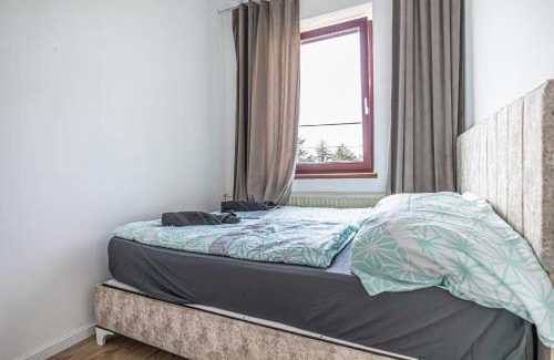 Meidling Hostel | Comfy Rooms in Shared villa with Terrace and Garden
