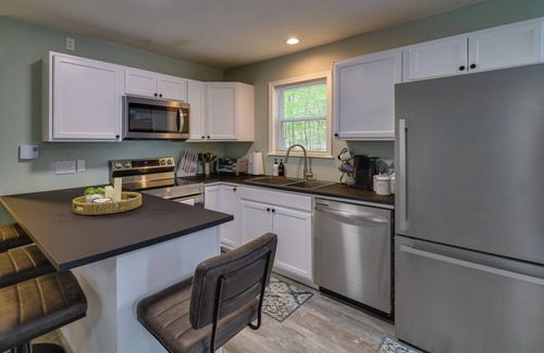 Tobyhanna House | Community Pool, Lake Access: Tobyhanna Retreat!