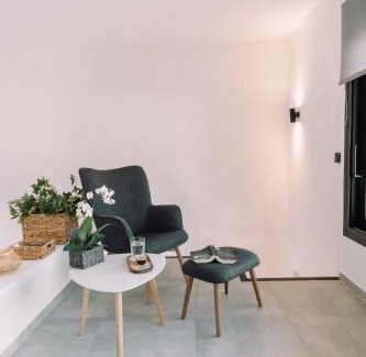 Ioannina Apartment | Comninon Suites