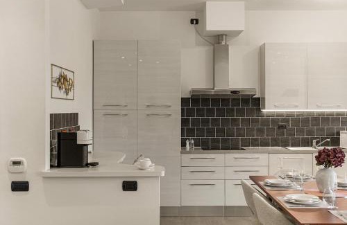 Como Apartment | Como Hillview Apartment by Aura Luxury Collection