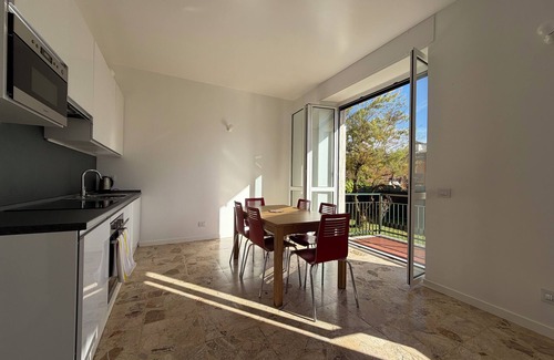 Albate Apartment | COMO LAKE - SUNRISE - ECO FLAT IN A VILLA