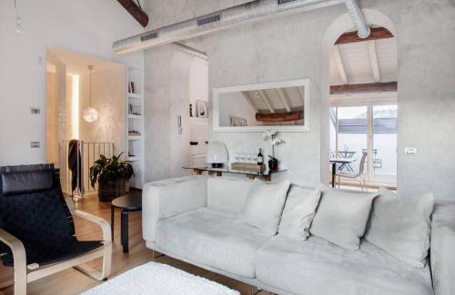 Como City Centre Apartment | Como Sweet Como