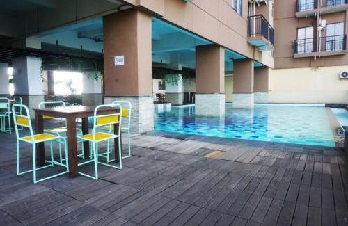 Arcamanik Apartment | Compact Studio Tamansari Panoramic Apartment By Travelio