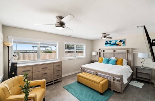 Cocoa Beach Resort | Compass 2BR Suite - Gourmet Kitchen - Water view