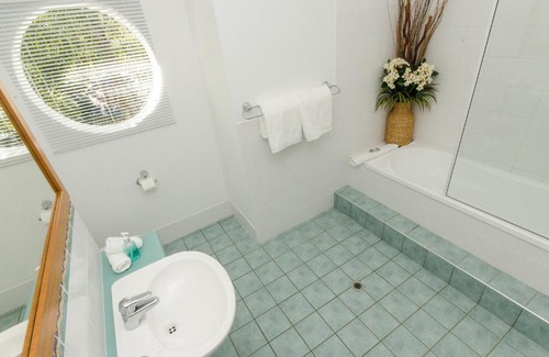 Hamilton Island Apartment | Compass Point