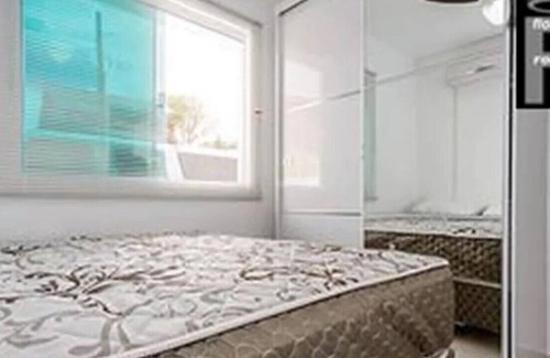 Rio Tavares House | Complete two-bedroom apartments, five minutes' walk from the sea.