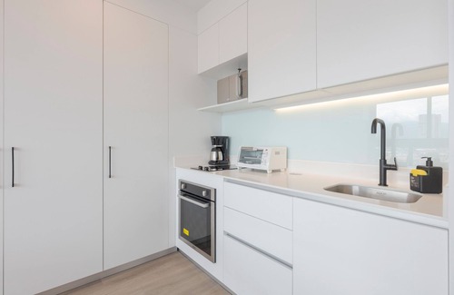 San Jose Apartment | *Completely new studio│Jacuzzi│Gym│Wifi*