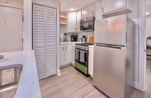 South Hyde Park Apartment | Completely remodeled apartment in the heart of Kansas City