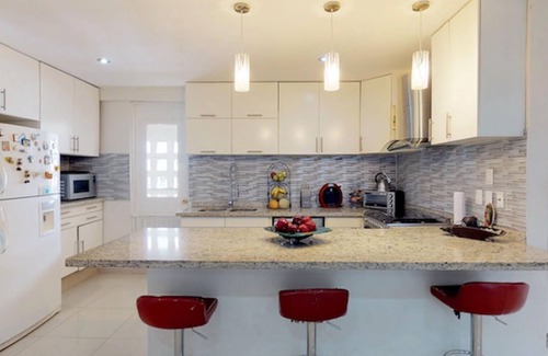 Veracruz Apartment | Completely Remodeled Beachfront Apartment