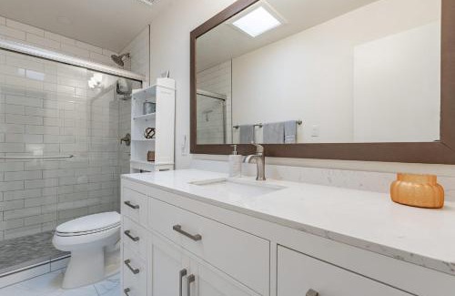 Park Scottsdale One House | Complimentary Heated Pool Close to OldTown3BR