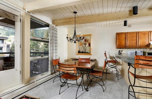 Aspen House | Concept 600 unit 308, Convenient Downtown Location, Private Deck, and Fireplace
