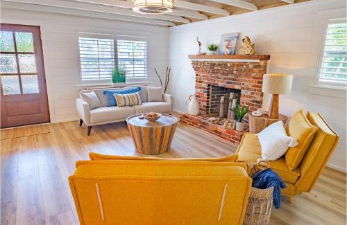 Bel Air House | Conch Cottage