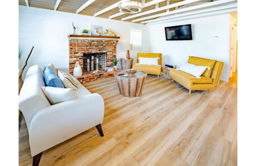 Bel Air House | Conch Cottage