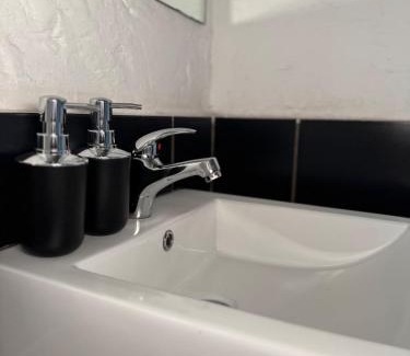 Downtown Johannesburg Apartment | Concrete Luxe - Maboneng