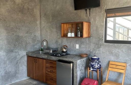 Cerritos Villa | Condo#1-5Min Walk to Beach/Surf-Sleeps2-KingSuite