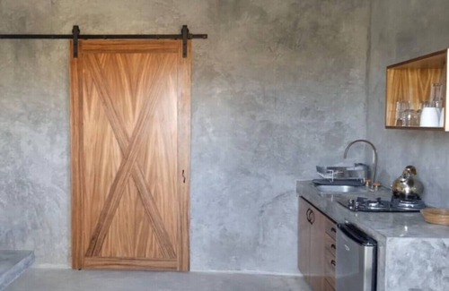 Cerritos Villa | Condo#1-5Min Walk to Beach/Surf-Sleeps2-KingSuite