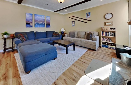 Mammoth Lakes Condo | Condo ∙ 2 bedrooms ∙ 6 guests