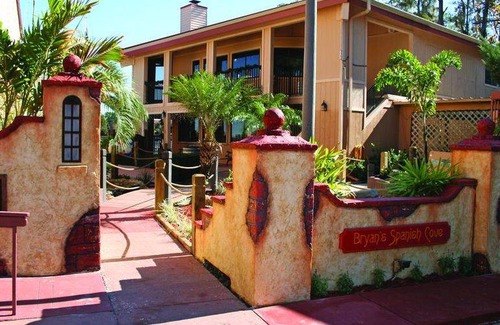 Florida Central Atlantic Coast Condo | Condo ∙ 2 bedrooms ∙ 6 guests