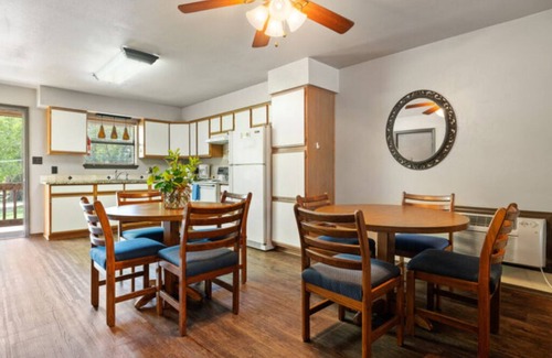 Burnet Condo | Condo C - Two Bedroom Condo