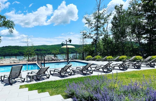 Potton Condo | Condo entre remonte-pente Panorama Mont Owl Head et l accès au lac Memphrémagog